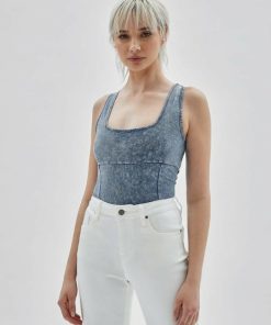 Summitpost.shop16a010237e 1