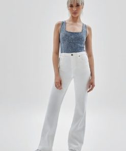 Summitpost.shop16a010237e 2